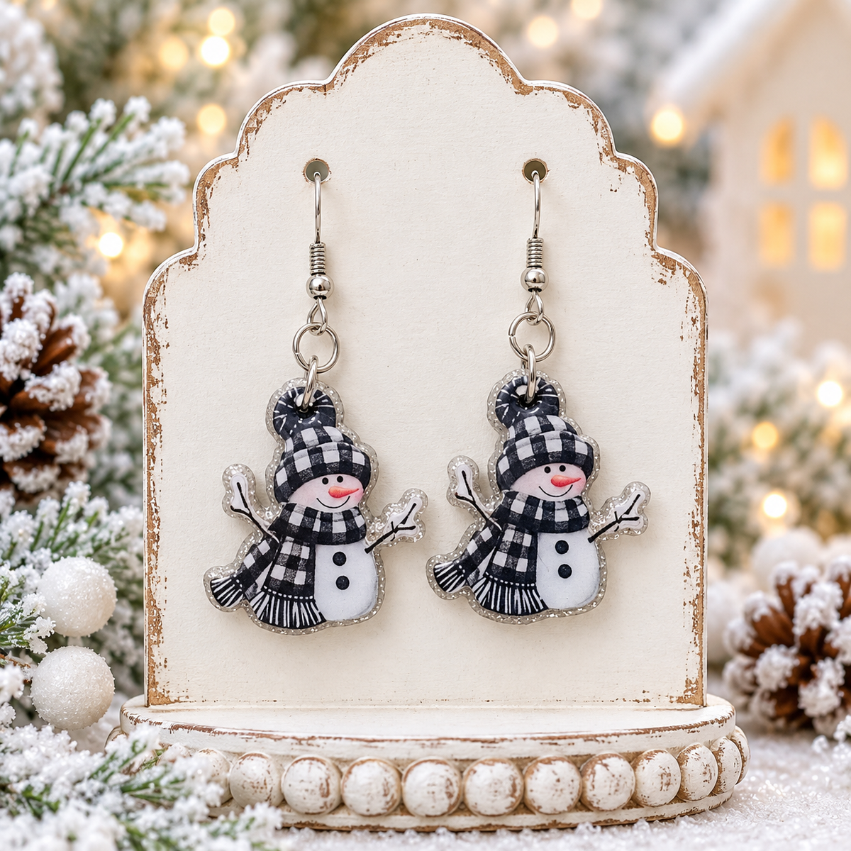 ⛄ Black & White Plaid Snowman Earrings
